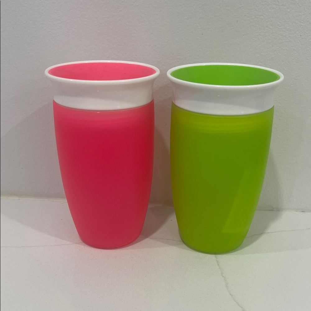 NEW munchkin Spill Proof Cups